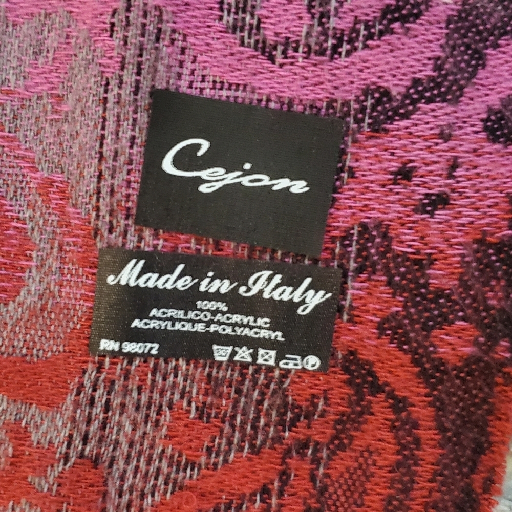 Cejon Scarf - Picture 4 of 4